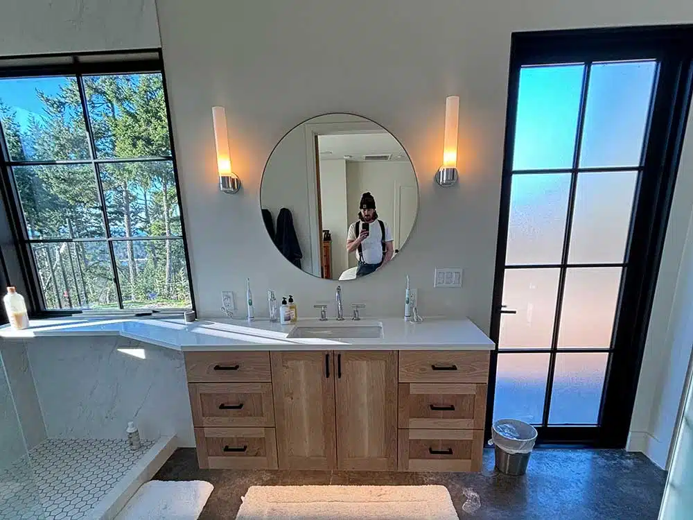 Residential Electrician in Lopez Island